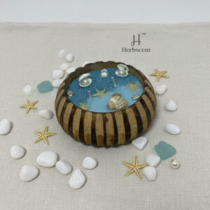 herbscent wooden aqua candle