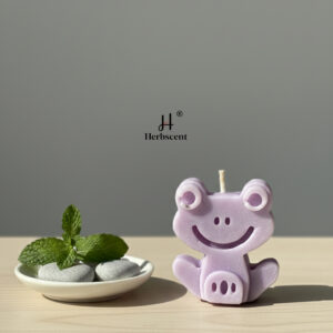 herbscent lavender frog candle